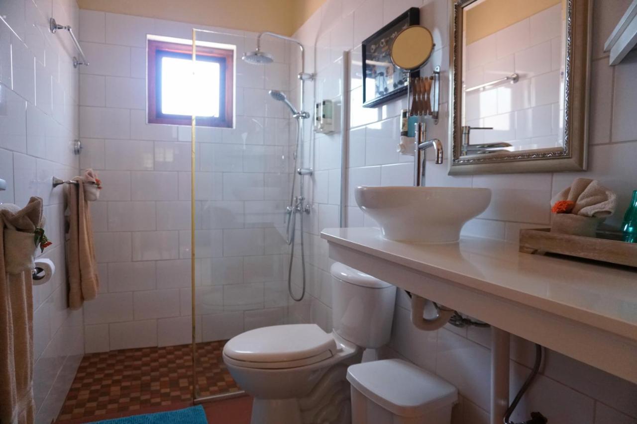 Carinas Studio Apartments Palm Beach Zewnętrze zdjęcie