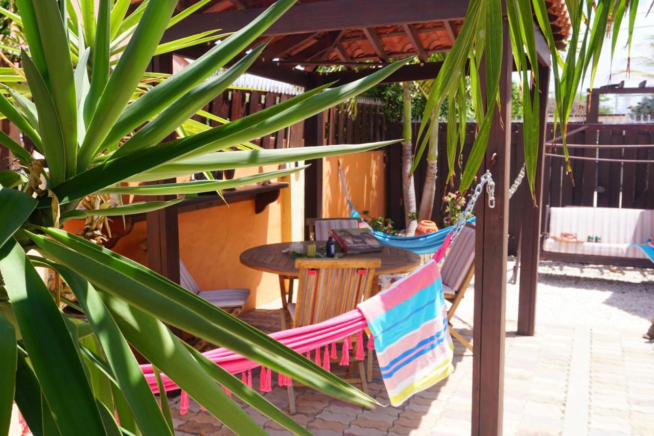 Carinas Studio Apartments Palm Beach Zewnętrze zdjęcie
